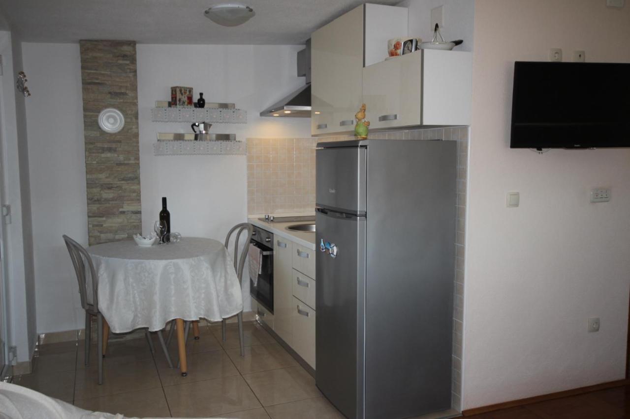 Apartmani Marijana Lozovac Luaran gambar