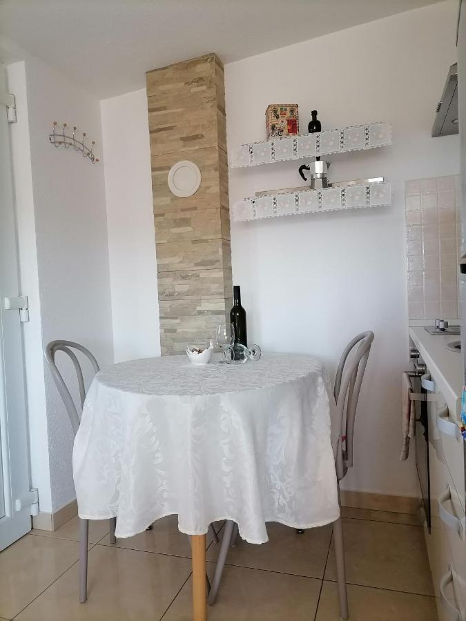 Apartmani Marijana Lozovac Luaran gambar