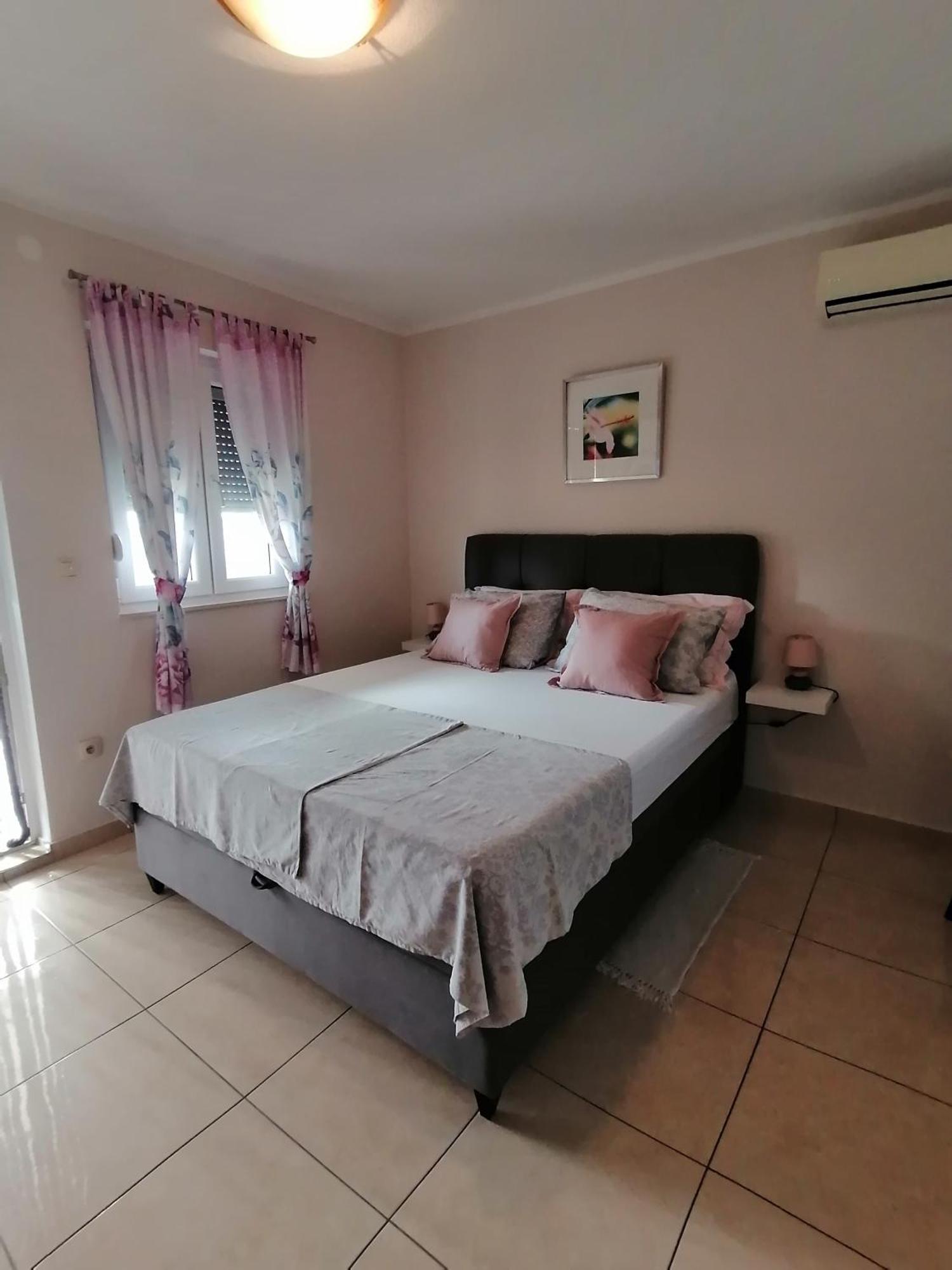 Apartmani Marijana Lozovac Luaran gambar