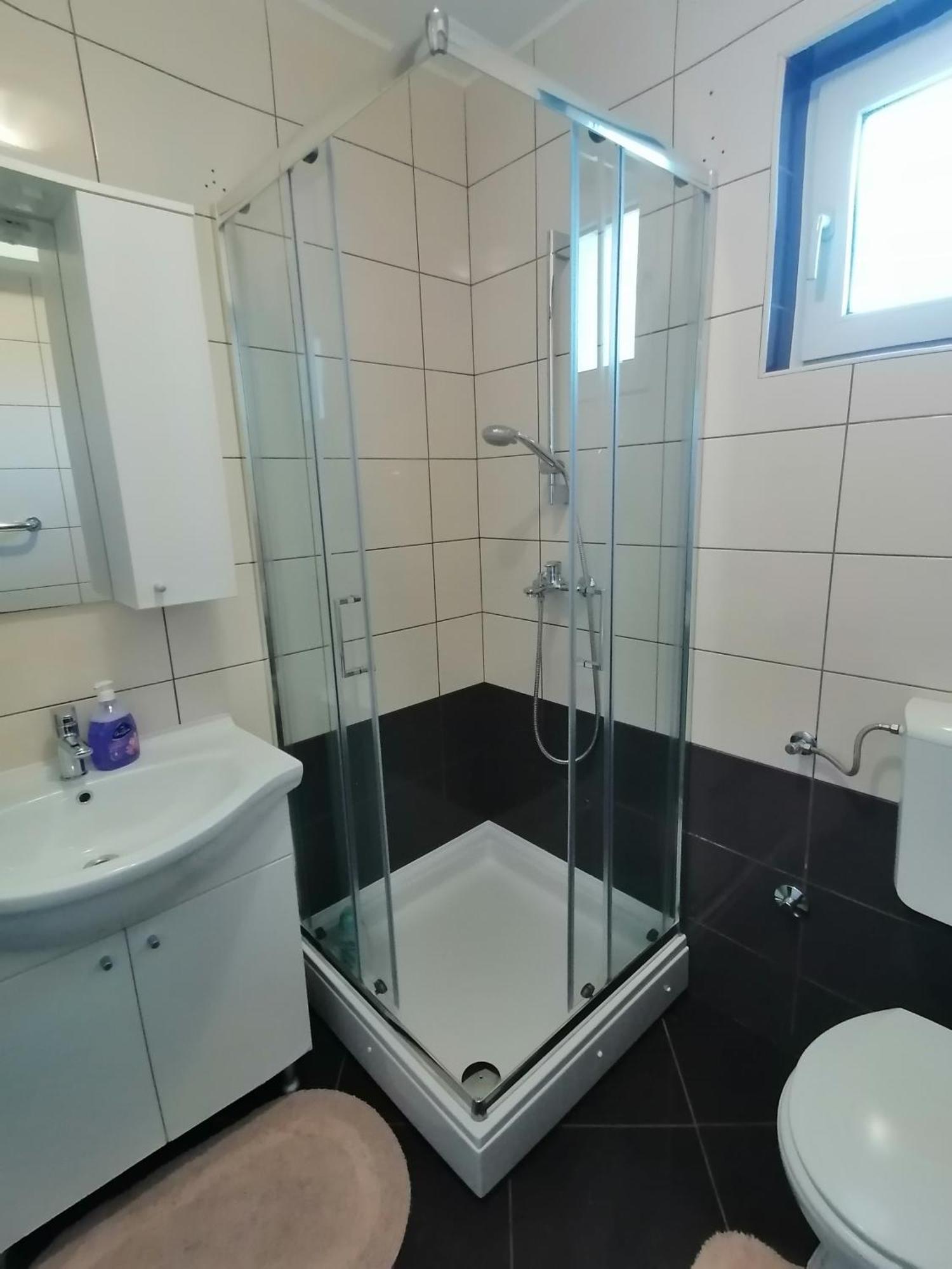 Apartmani Marijana Lozovac Luaran gambar