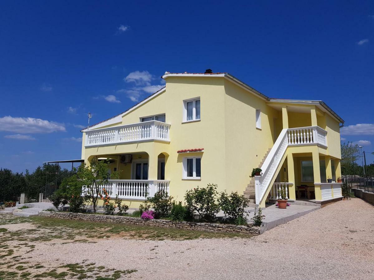 Apartmani Marijana Lozovac Luaran gambar